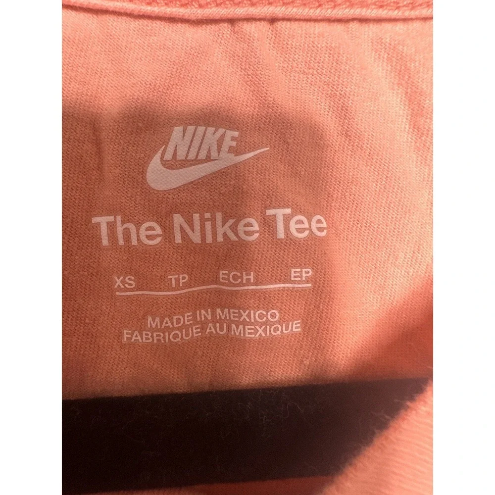 The nike tee crop top size XS t‎ shirt Peach short sleeve logo The Dye RARE
